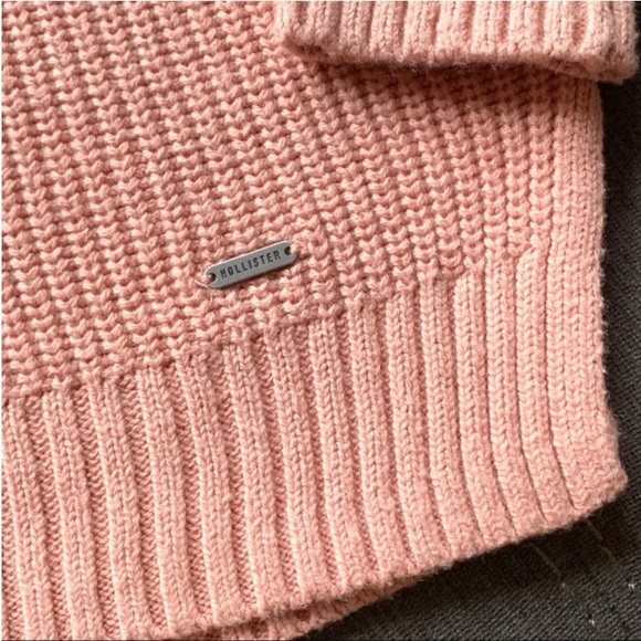 Hollister Knit Colorblock Crewneck 